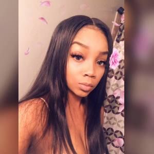 Meet your Posher, Vanessa